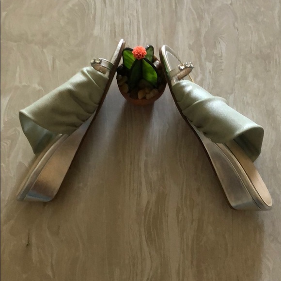 Donald Pliner Silver Delia Sandal - Picture 3 of 8